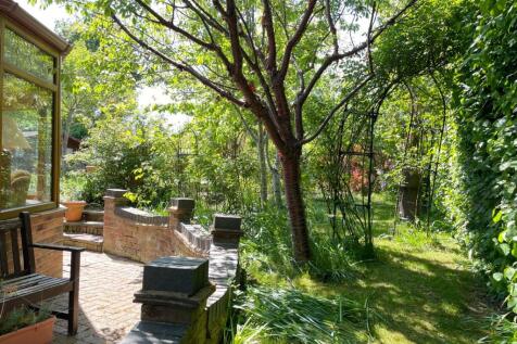 Property Image 37