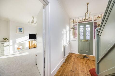 13 Grant Road, Fa...