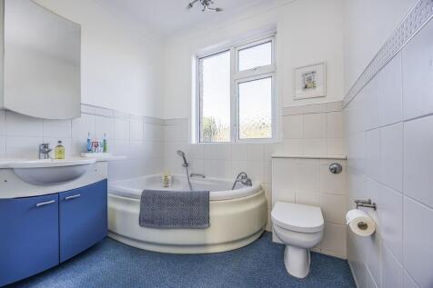 13 Grant Road, Fa...