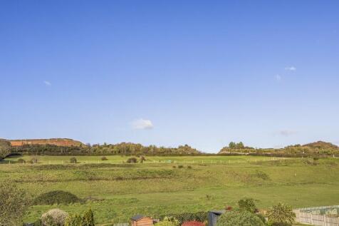 13 Grant Road, Fa...