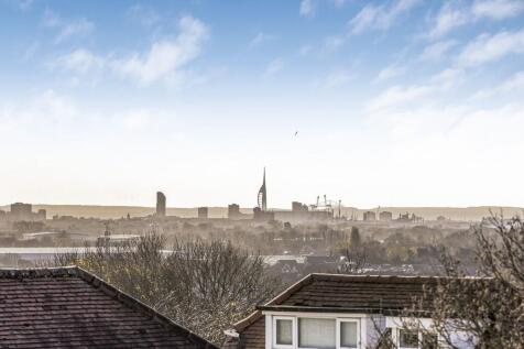 13 Grant Road, Fa...