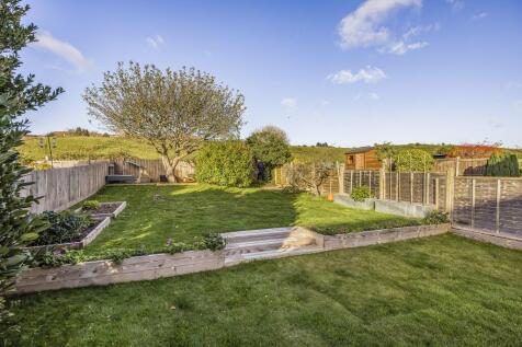 13 Grant Road, Fa...