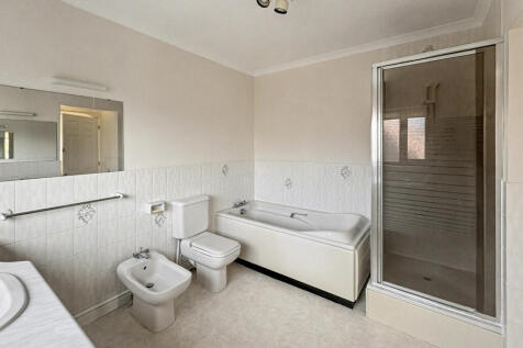 Photo 06-10-2025, 12 36 29