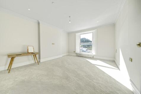 FLAT_1-5