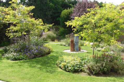 Garden in full bl...