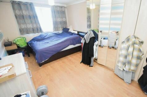 21c66ed1-Bedroom ...