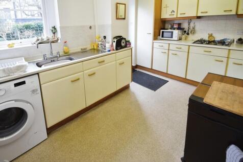 2bc1b75a-Kitchen