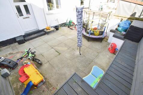89ba10db-Garden 2...