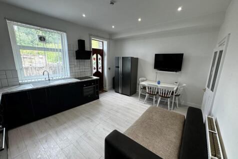 Kitchen 4