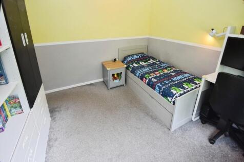 89a6001b-Bedroom ...