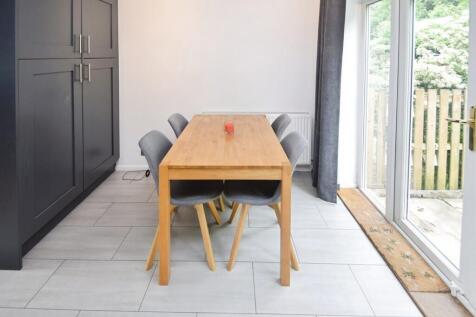 a3897603-Dining 2...
