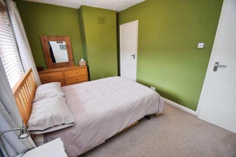 38044510-Bedroom ...