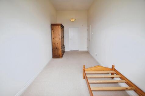 117ddbce-Bedroom ...