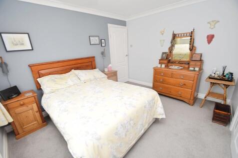 2f5c76a4-Bedroom ...