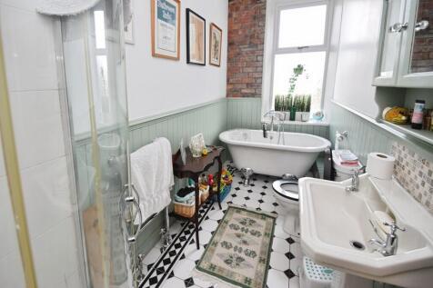 99c4291e-Bathroom