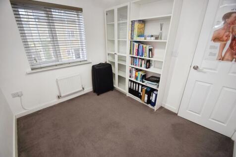 e6fb0fd6-Bedroom ...