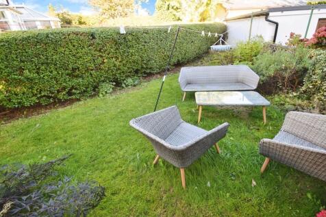 64a0c837-Garden