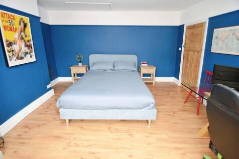 b8acf08a-Bedroom ...