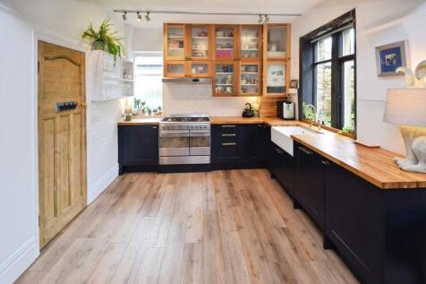 2910f15b-Kitchen ...