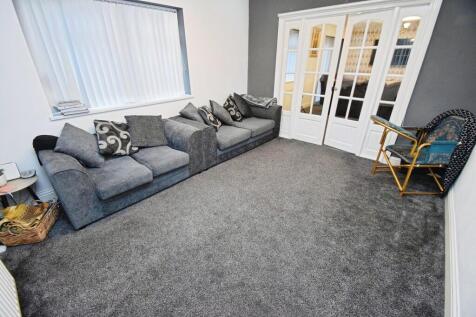 cfbeb57b-Lounge 2...