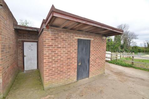 EQUESTRIAN FACILITIES &amp; STABLE YARD &amp; OUTBUILDINGS