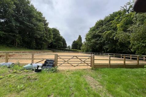 Gates into Riding Arena.jpg