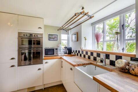 8594141-interior36.jpg
