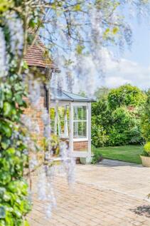 8594141-exterior38.jpg