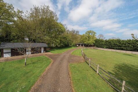 Stables &amp; drive
