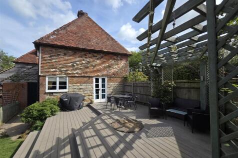 Side elevation &amp; decking