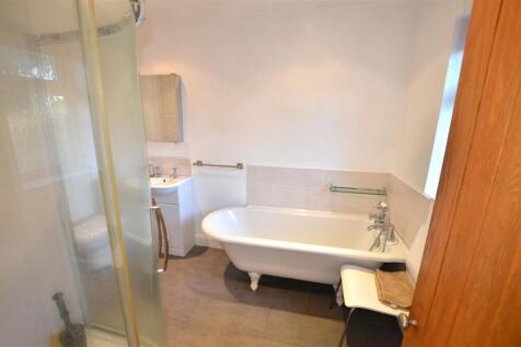 Ground floor bathroom