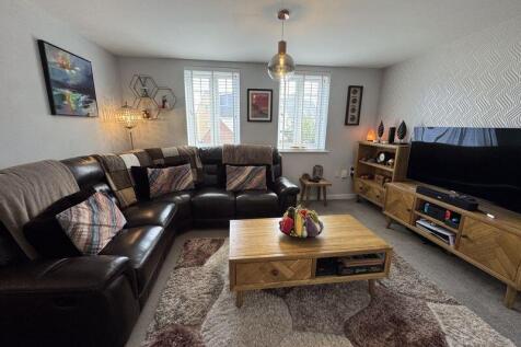 lounge/bedroom