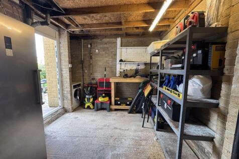 Workshop end of Garage