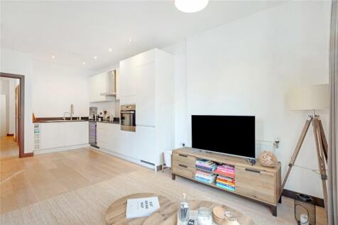 Reception/Kitchen