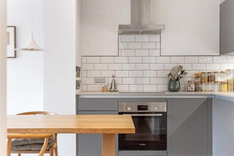 Reception/Kitchen