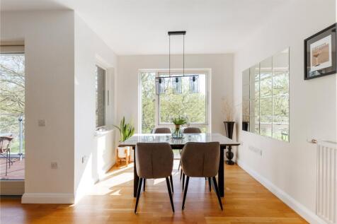 Reception/Kitchen