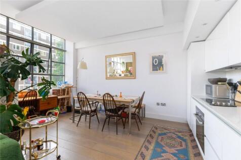 Reception/Kitchen
