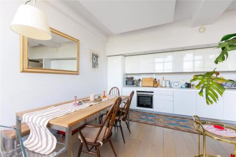 Reception/Kitchen