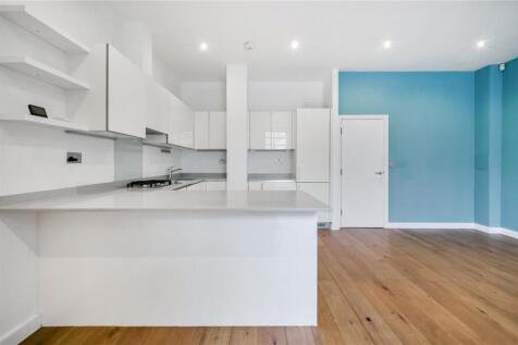 Reception/Kitchen