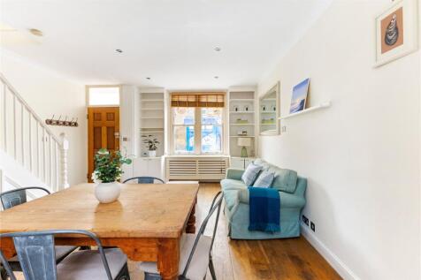 Reception/Kitchen
