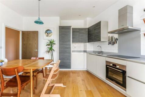 Reception/Kitchen