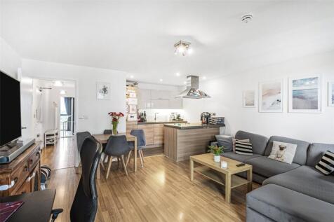 Reception/Kitchen