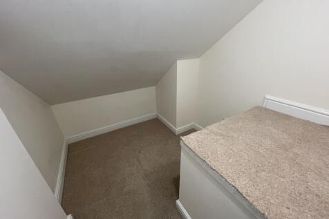 Bedroom 3 / Office