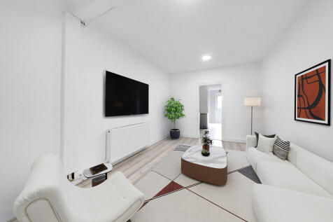 living room diffe...
