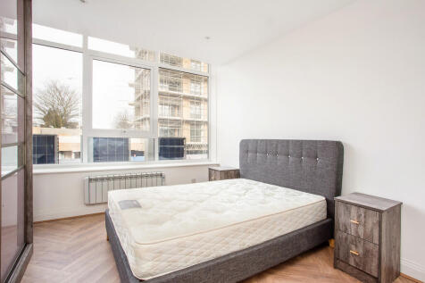 Flat 1 293423 (17...