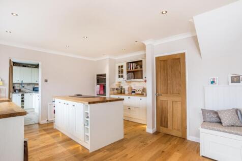 Kitchen &amp; Utility