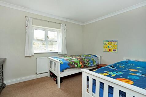 Littledean 157928...