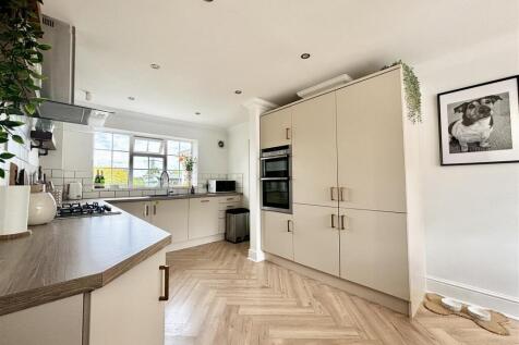 Kitchen/Dining Room View Two