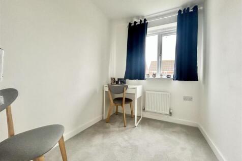 27 Baildon - 3rd Bedroom.jpg