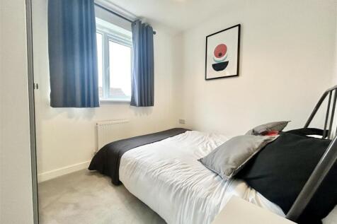 27 Baildon - 2nd Bedroom.jpg